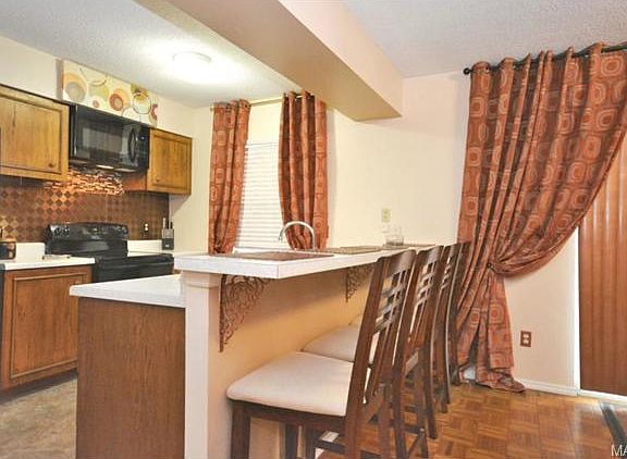 4th image of 2090 Carefree Ln