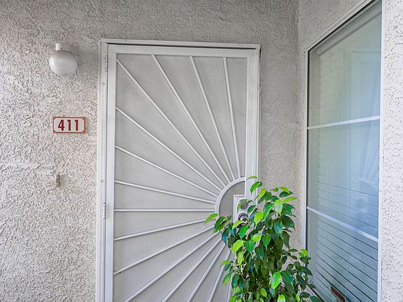 3rd image of 2975 Bluegrass Ln Building 411-4