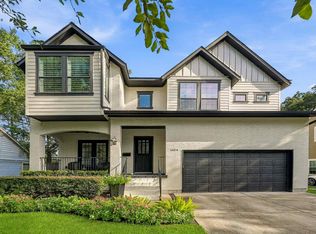 1554 Sue Barnett Dr, Houston, TX 77018