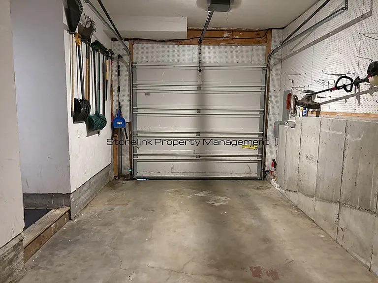 32 Horace St — Photo 19