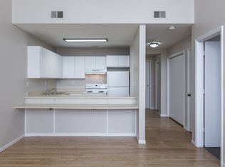 3810 S 13th St APT 24, Omaha, NE 68107