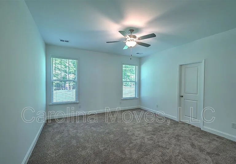 108 Landry Ln — Photo 15
