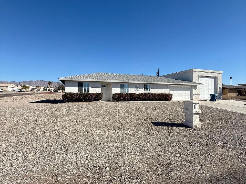 1st image of 2525 Tanglewood Dr