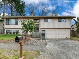 3666 NE 4th St, Gresham, OR 97030