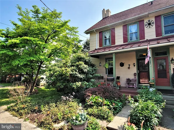 340 Lawn Ave, Sellersville, PA 18960