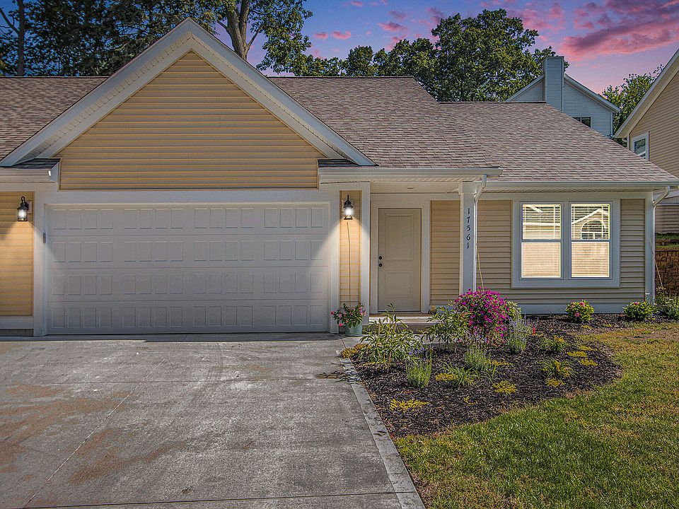 1st image of 17561 Beechwood Ln #6