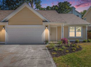 17561 Beechwood Ln #6, Spring Lake, MI 49456