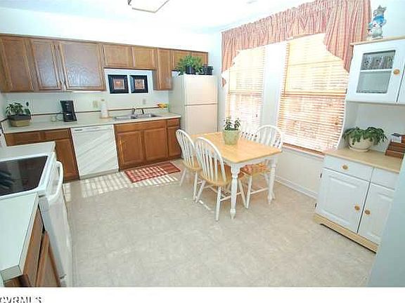 2nd image of 10908 Bush Lake Ln
