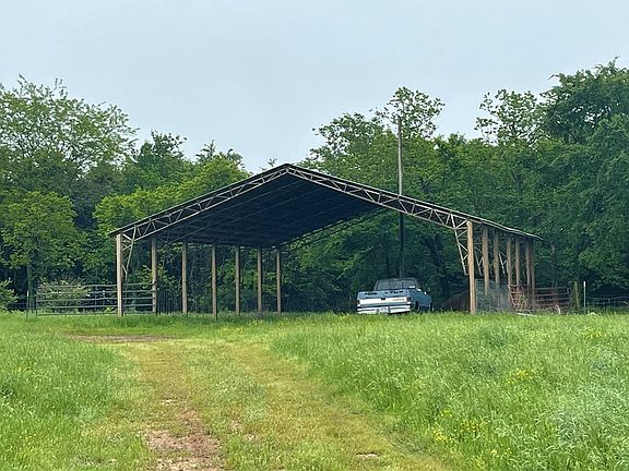 3rd image of 001-13519 N Jackson Hwy #10