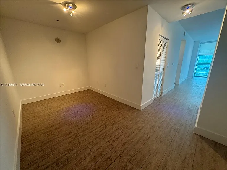 79 SW 12th St #3509 — Photo 3