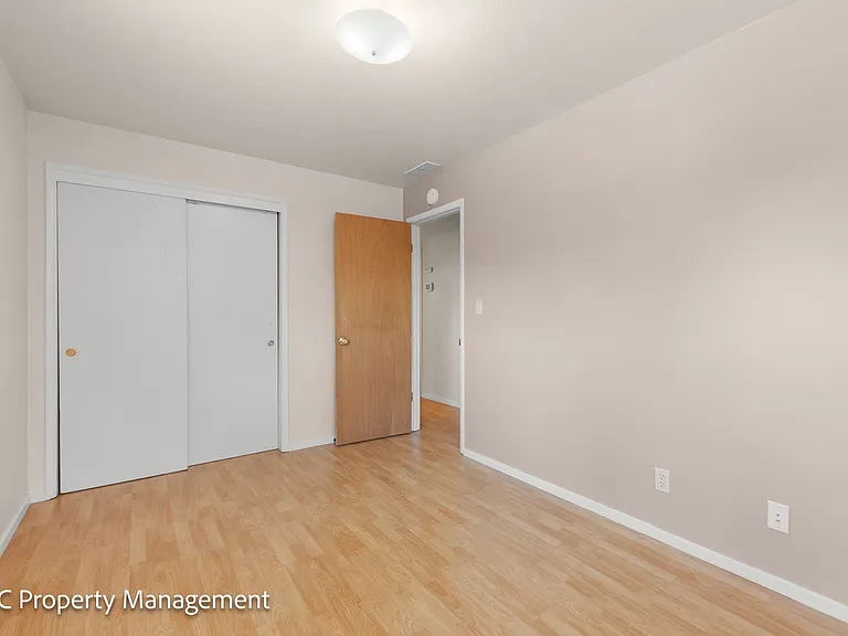 4780 Cody Ave — Photo 20
