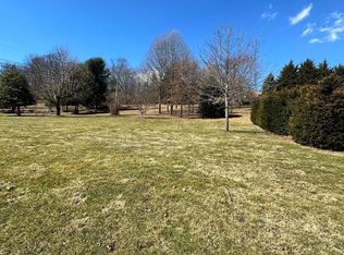 5738 Pigeon Hill Rd, Spring Grove, PA 17362