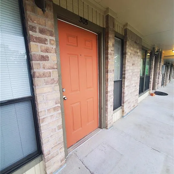 3000 Guadalupe St #305 — Photo 2