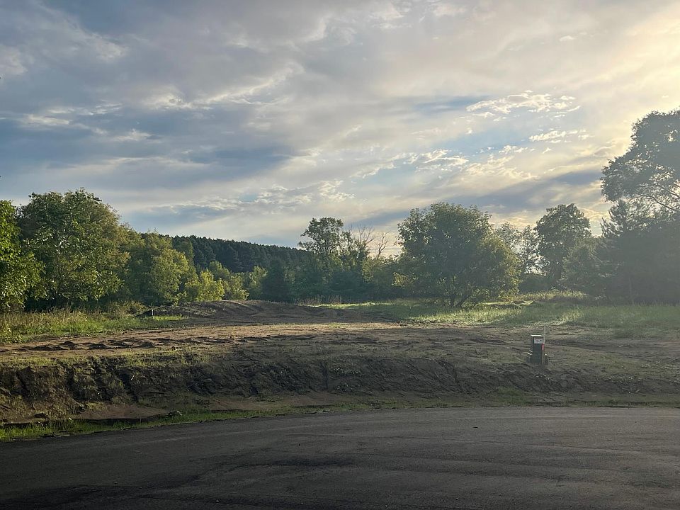 1st image of 76th Ave