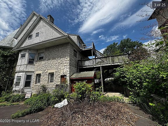 4th image of 1021 Richmont St
