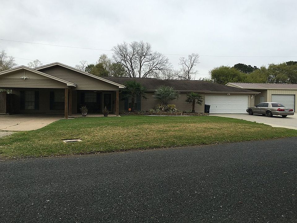1st image of 2701 Mazur Dr