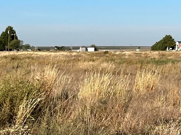 3140 Sparrow Rd, Lubbock, TX 79407