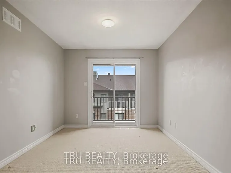122 Lindenshade Dr #19 — Photo 20
