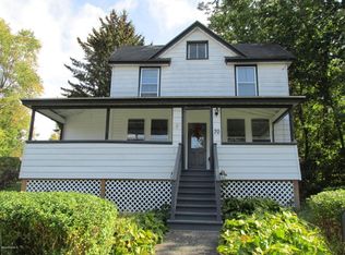 70 Westchester Ave, Pittsfield, MA 01201