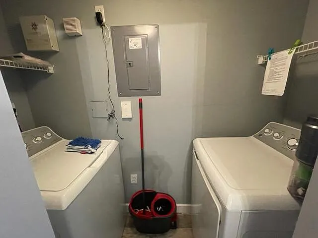 110 Villa Cir #110 — Photo 19