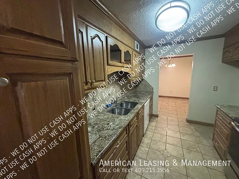 1212 N Major Dr #4S — Photo 3