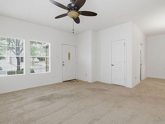 5th image of 26822 Villa Toscana