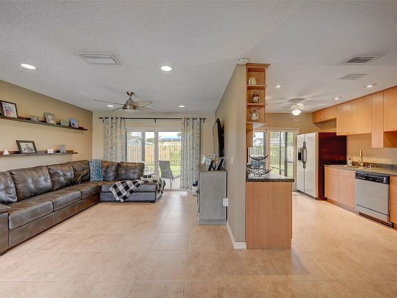 2nd image of 9080 NW 25th Street