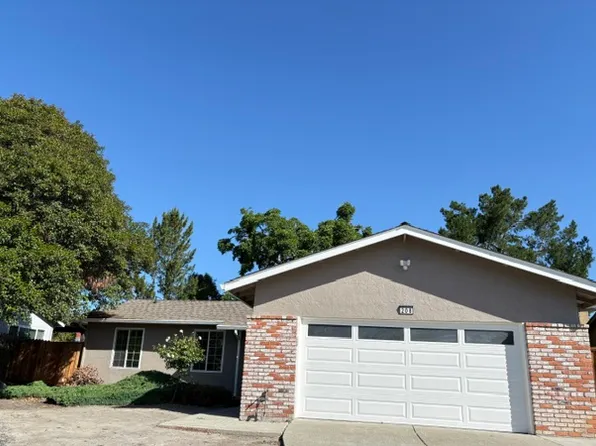 208 Chestnut Ct, San Ramon, CA 94583
