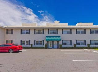 298 SW 6th St #103, Boca Raton, FL 33432