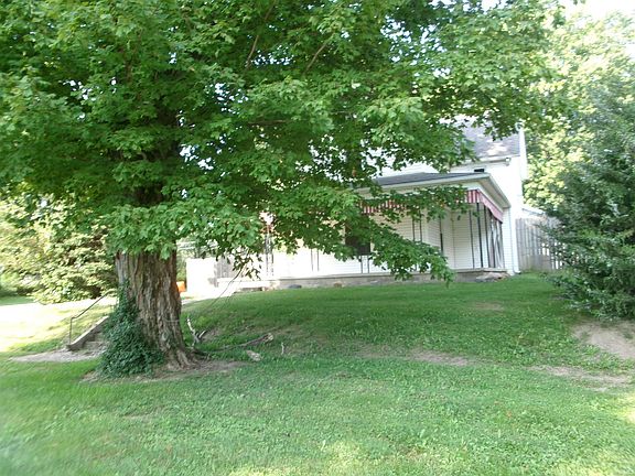 3rd image of 254 N Elm St