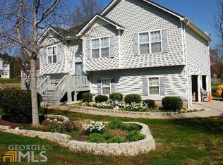 225 Hunt Club Cir, Temple, GA 30179