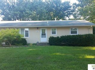 1211 Sunset Dr, Bellevue, NE 68005