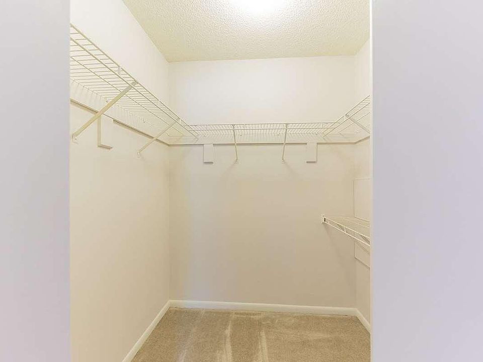 Woodberry Apartments 10 Alexander Dr Asheville NC Zillow