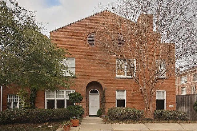 1st image of 3422 Binkley Ave