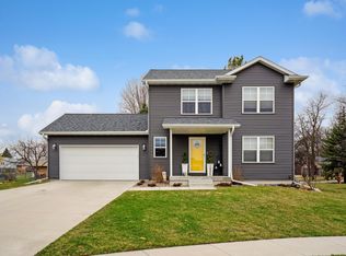 1006 S I Ave, Nevada, IA 50201