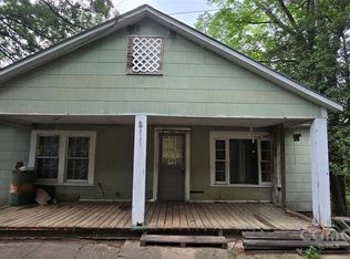 127 Hibriten Mountain Rd, Lenoir, NC 28645