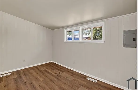 2280 Roosevelt Pl — Photo 10