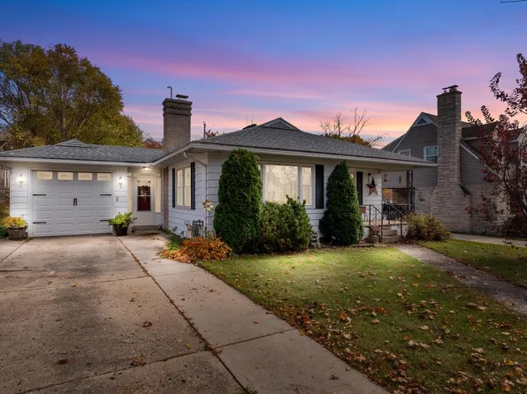 131 South Palmatory STREET, Horicon, WI 53032