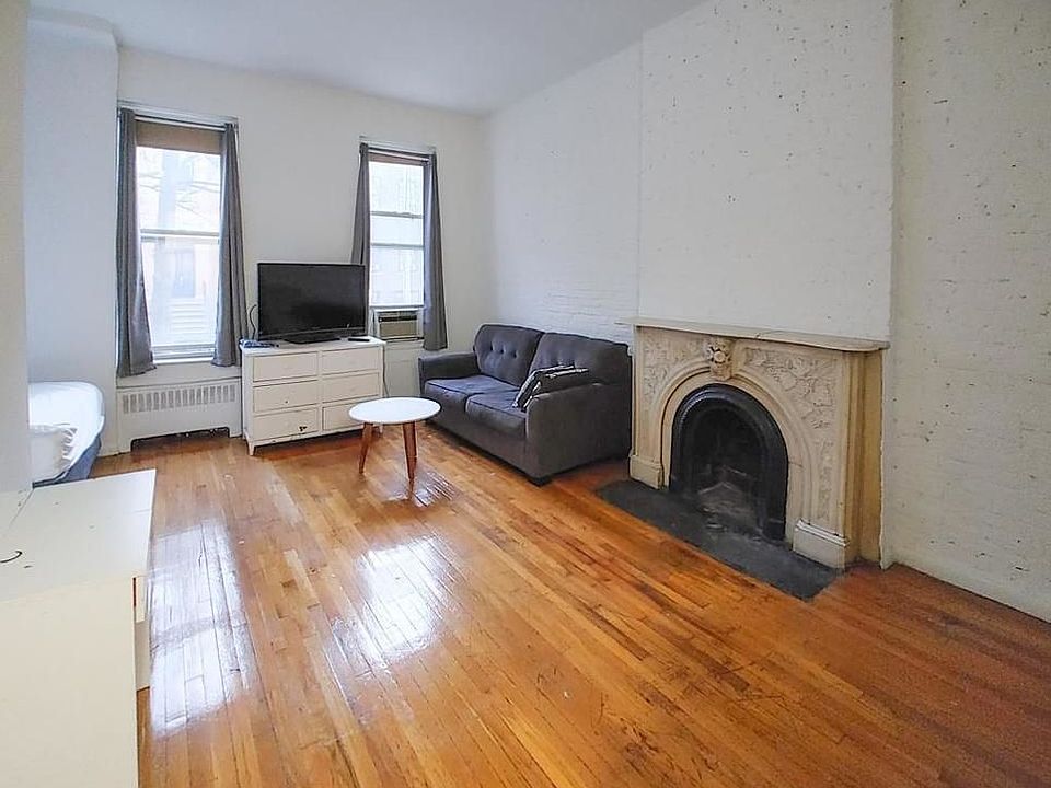 1st image of 213 E 31st St APT 1C