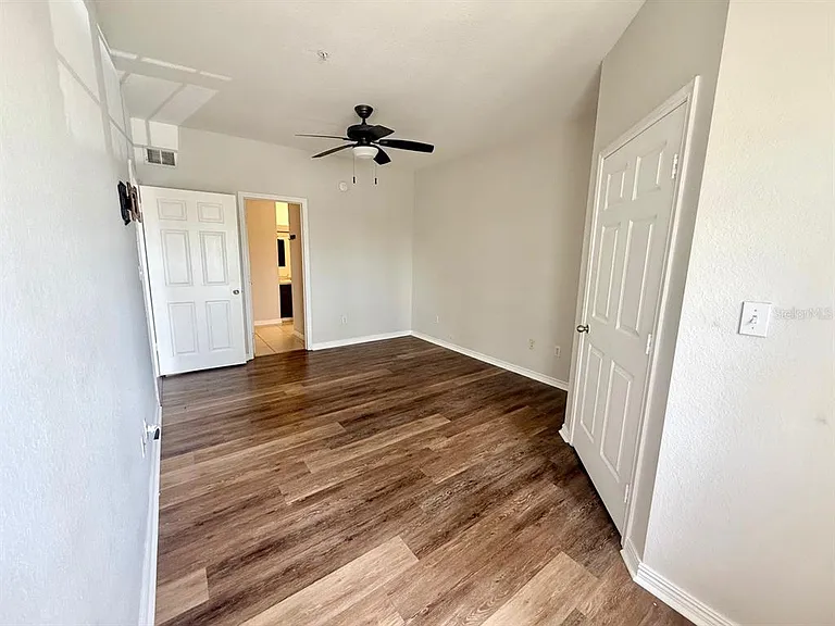 4306 Bayside Village Dr #102 — Photo 57