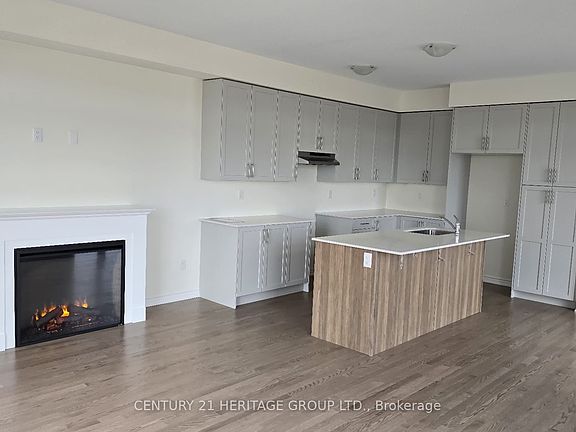 2nd image of 4 Singhampton Rd