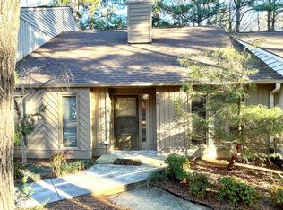 139 Berry Patch Ln, Chapel Hill, NC 27514