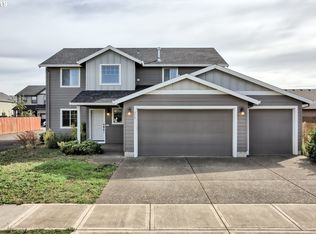 574 Prairie St, Woodburn, OR 97071