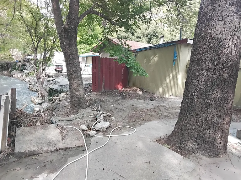 Lytle Creek Rd — Photo 11