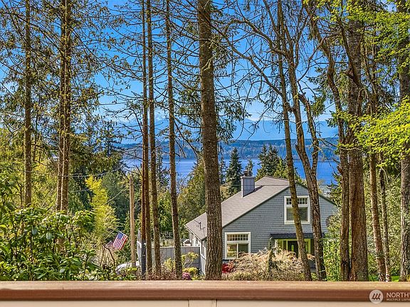 5th image of 34482 Bridge View Drive NE