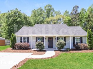 438 Garland Dr, Lexington, NC 27292