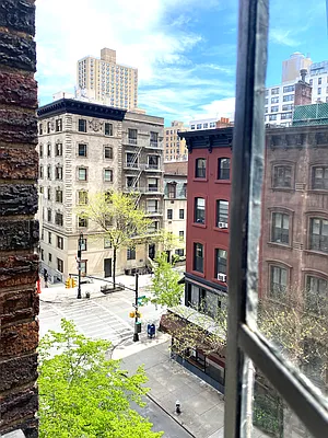 Sold by Compass | media 3