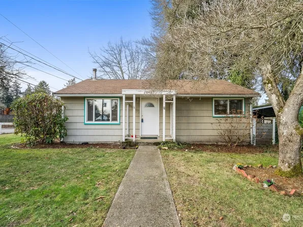 20437 8th Avenue S, Des Moines, WA 98198