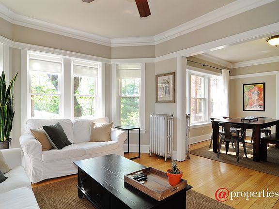 Living Room / Dining Room