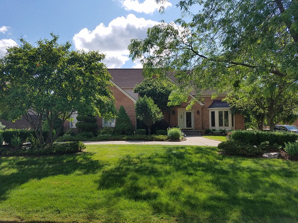 1st image of 54044 Whitby Way